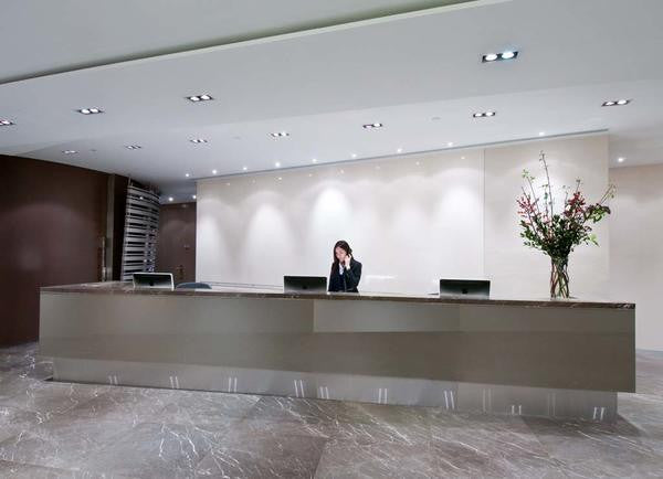 HK - One Island East